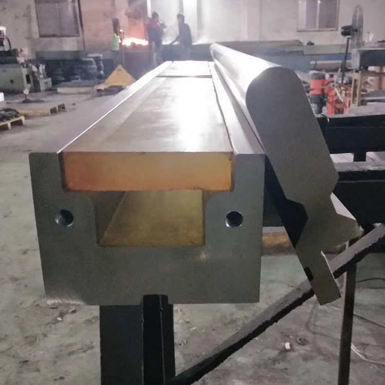 折弯机模具上下翻板门框成型无压痕数控折弯机成型模具加工定做