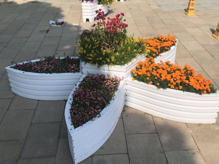 大型花瓣组合花箱 园艺户外 pvc护栏花箱组合花瓣式弧形城市建设园林绿化