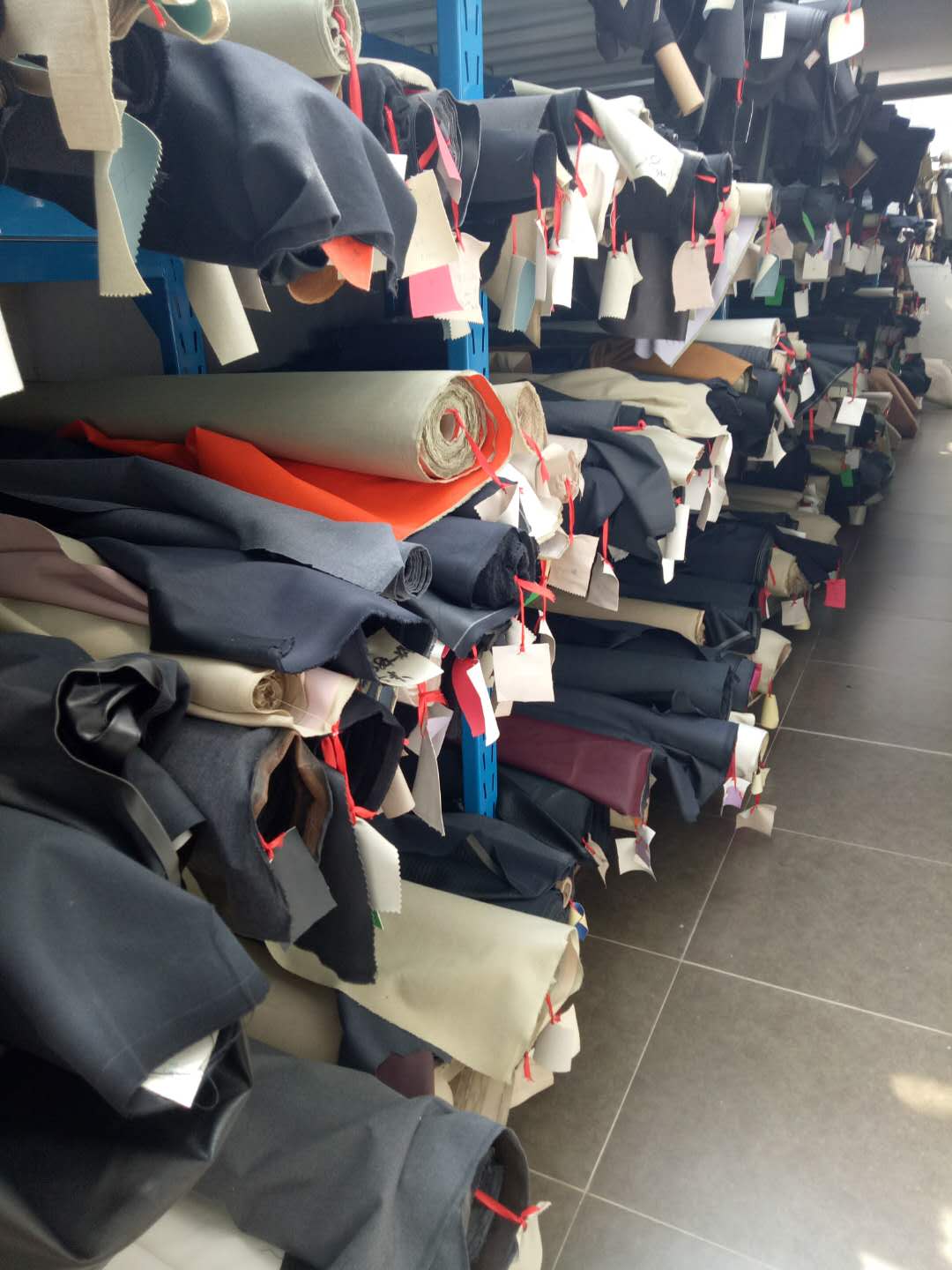 皮革服装厂 承接经销/清加工单 人造皮革服装 女士短款修身皮革外套