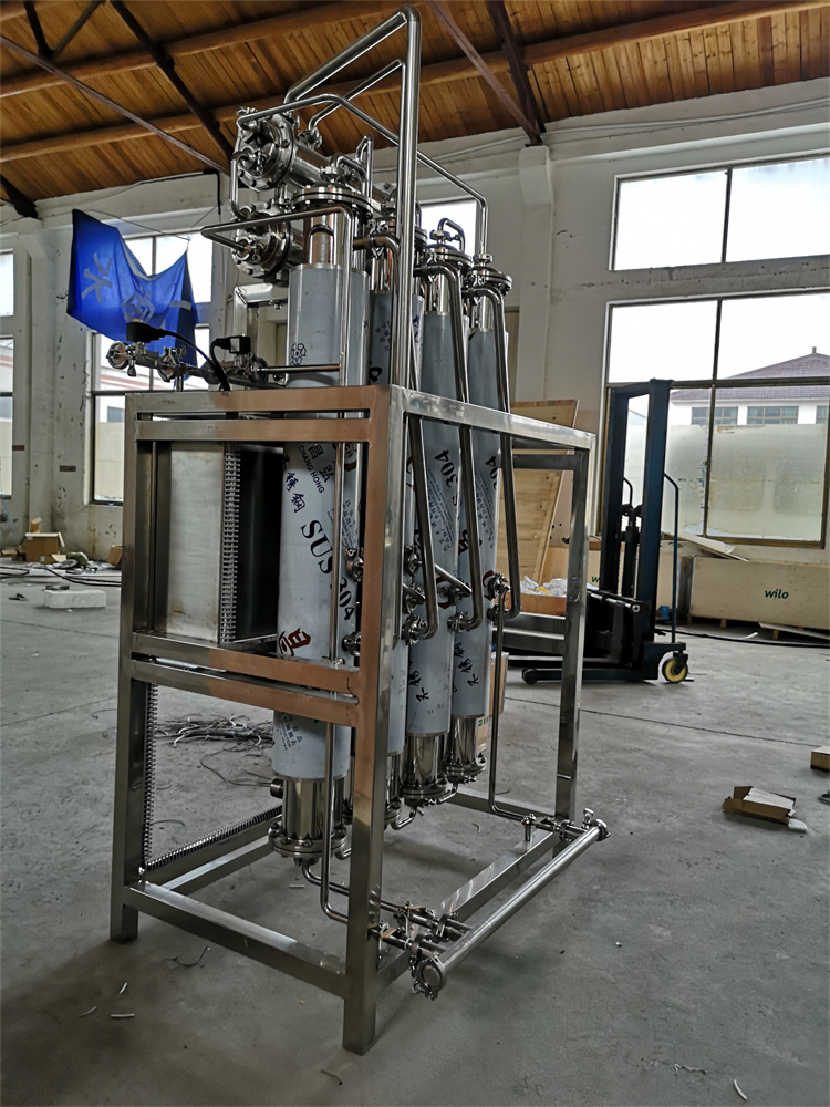 医用蒸馏水机自动蒸馏水机自动双重蒸馏水器多效蒸馏水器多功能蒸馏机